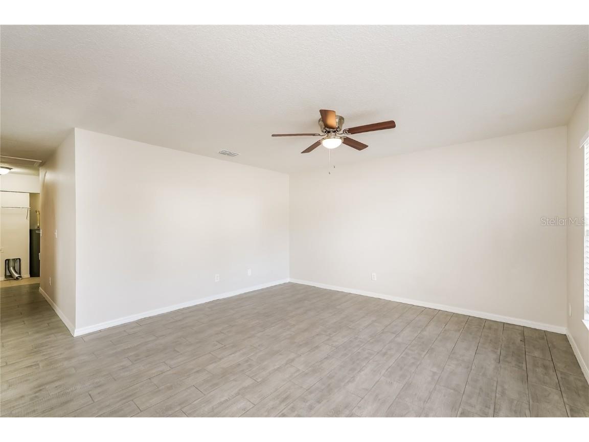 2427 18th Street S Saint Petersburg FL 33712 O6367075 image3