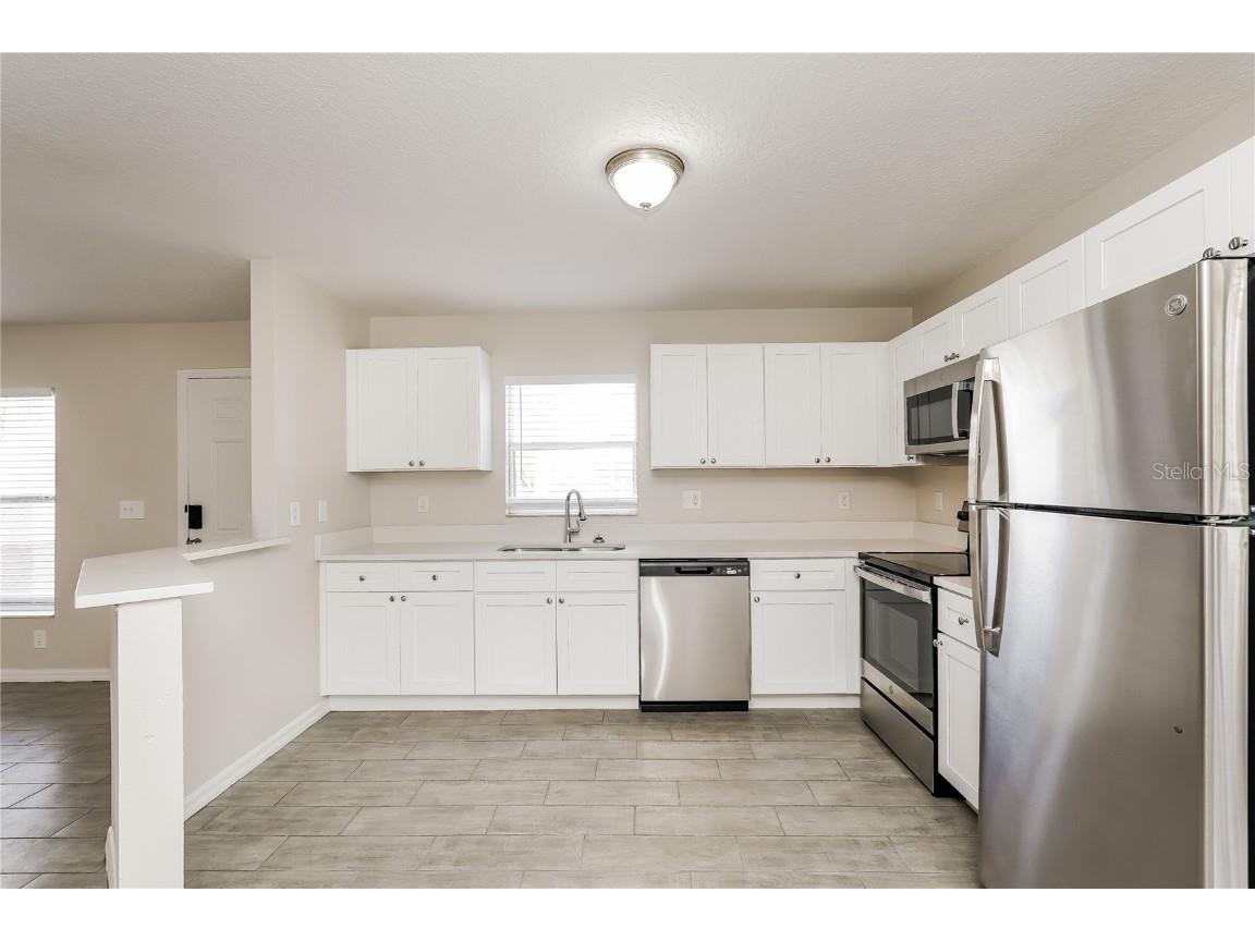 2427 18th Street S Saint Petersburg FL 33712 O6367075 image6