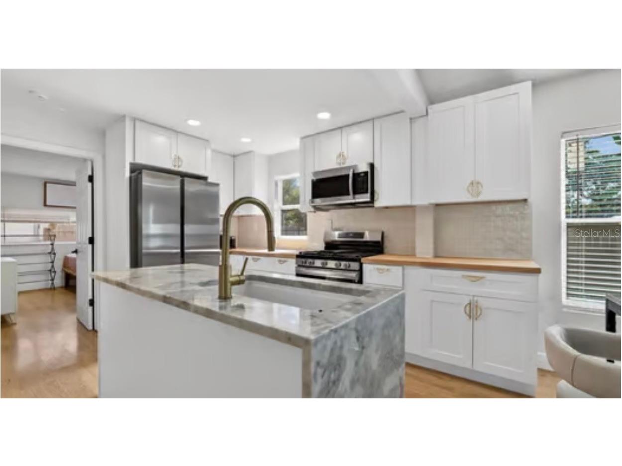2427 32nd Avenue N Saint Petersburg FL 33713 TB8503271 image14