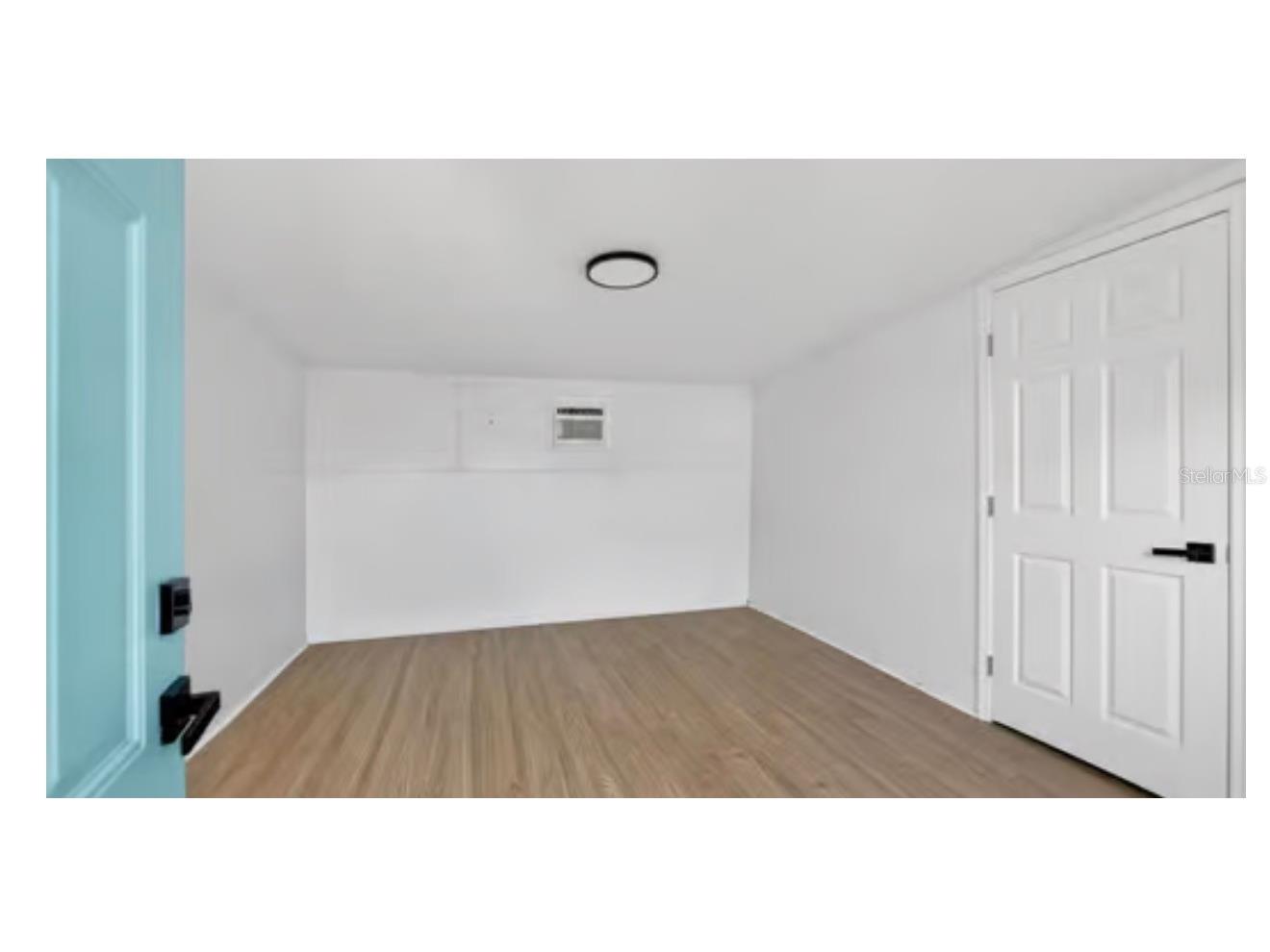 2427 32nd Avenue N Saint Petersburg FL 33713 TB8503271 image24