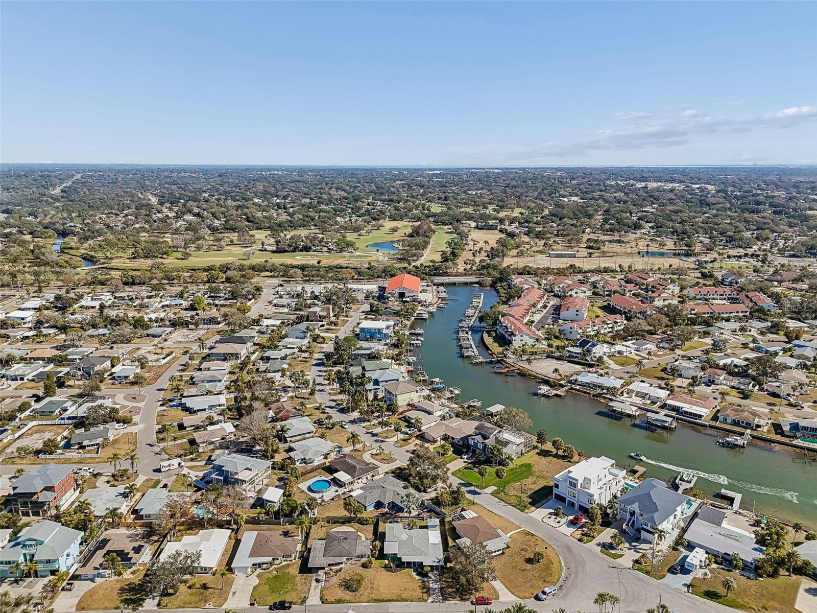 2427 Baywood Drive W Dunedin FL 34698 TB8476160 image68