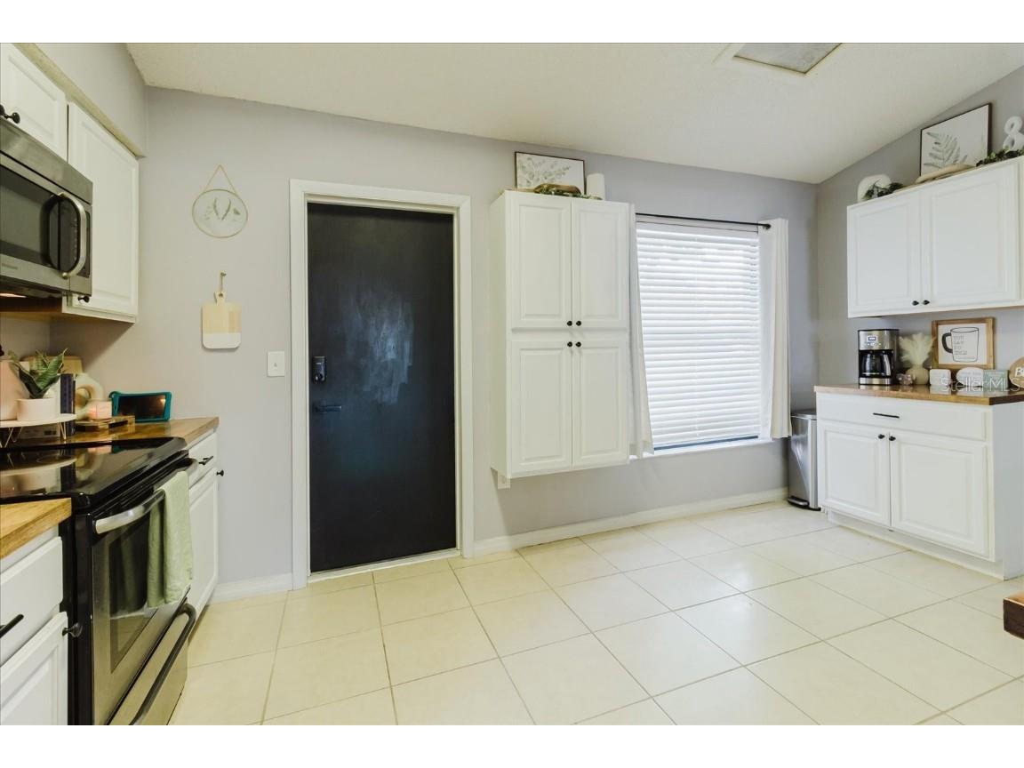 2427 Comerwood Drive Spring Hill FL 34609 TB8352902 image12