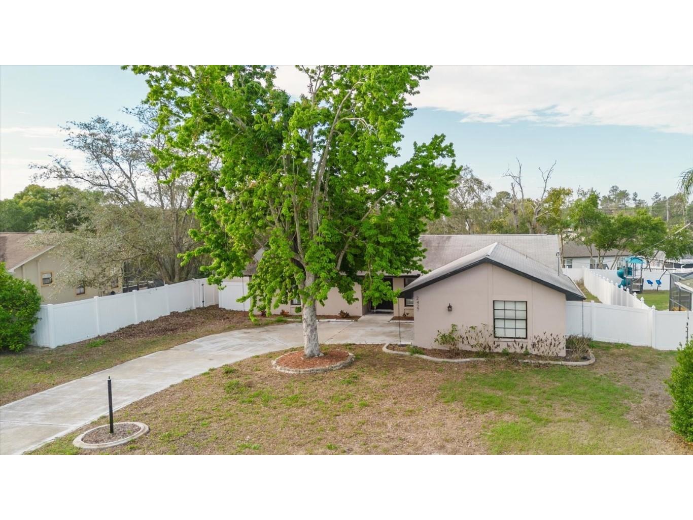 2427 Comerwood Drive Spring Hill FL 34609 TB8352902 image4