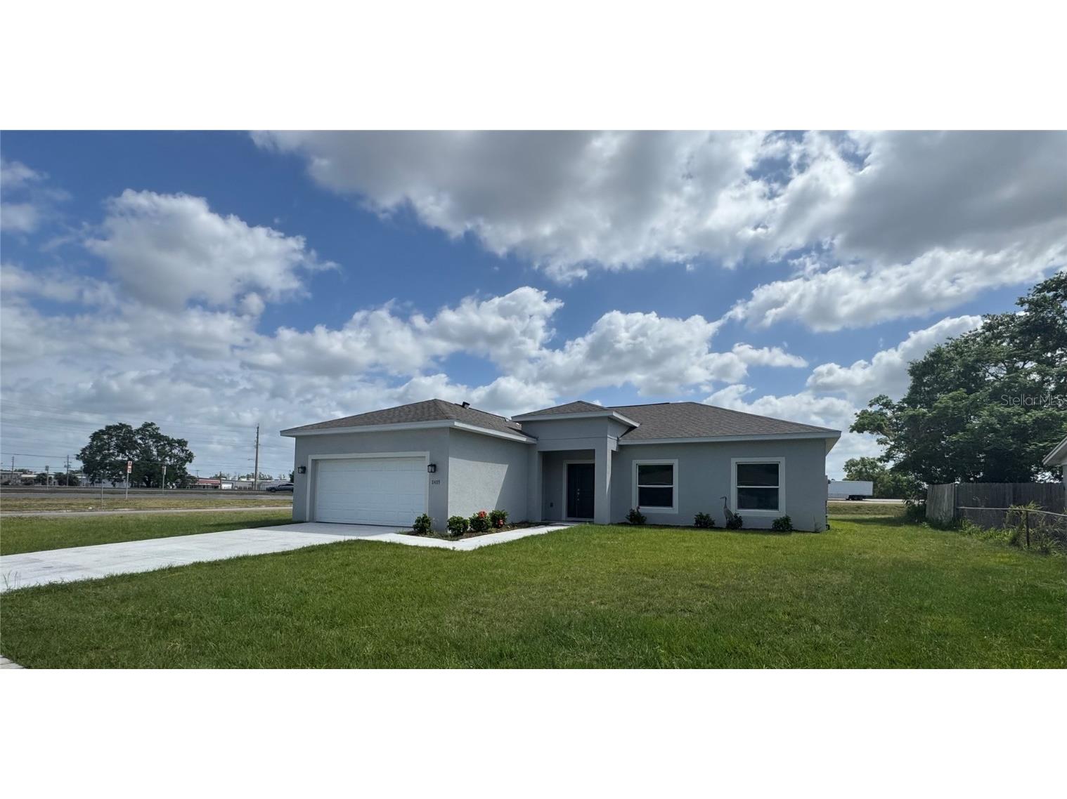 2427 Continental Boulevard Orlando FL 32808 S5126649 image1