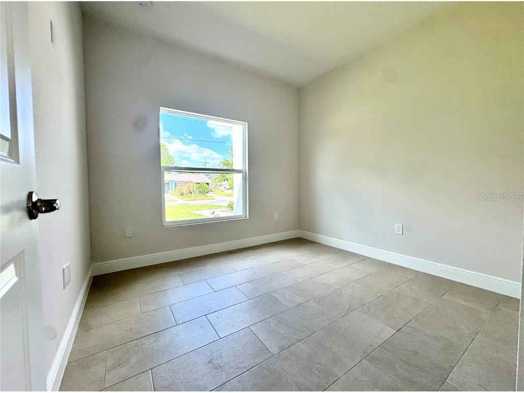 2427 Continental Boulevard Orlando FL 32808 S5126649 image12