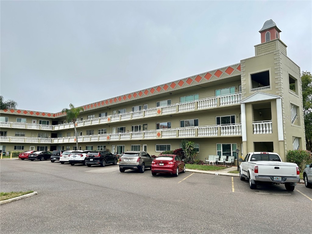 2427 Finlandia Lane #41 Clearwater FL 33763 U8227034 image1