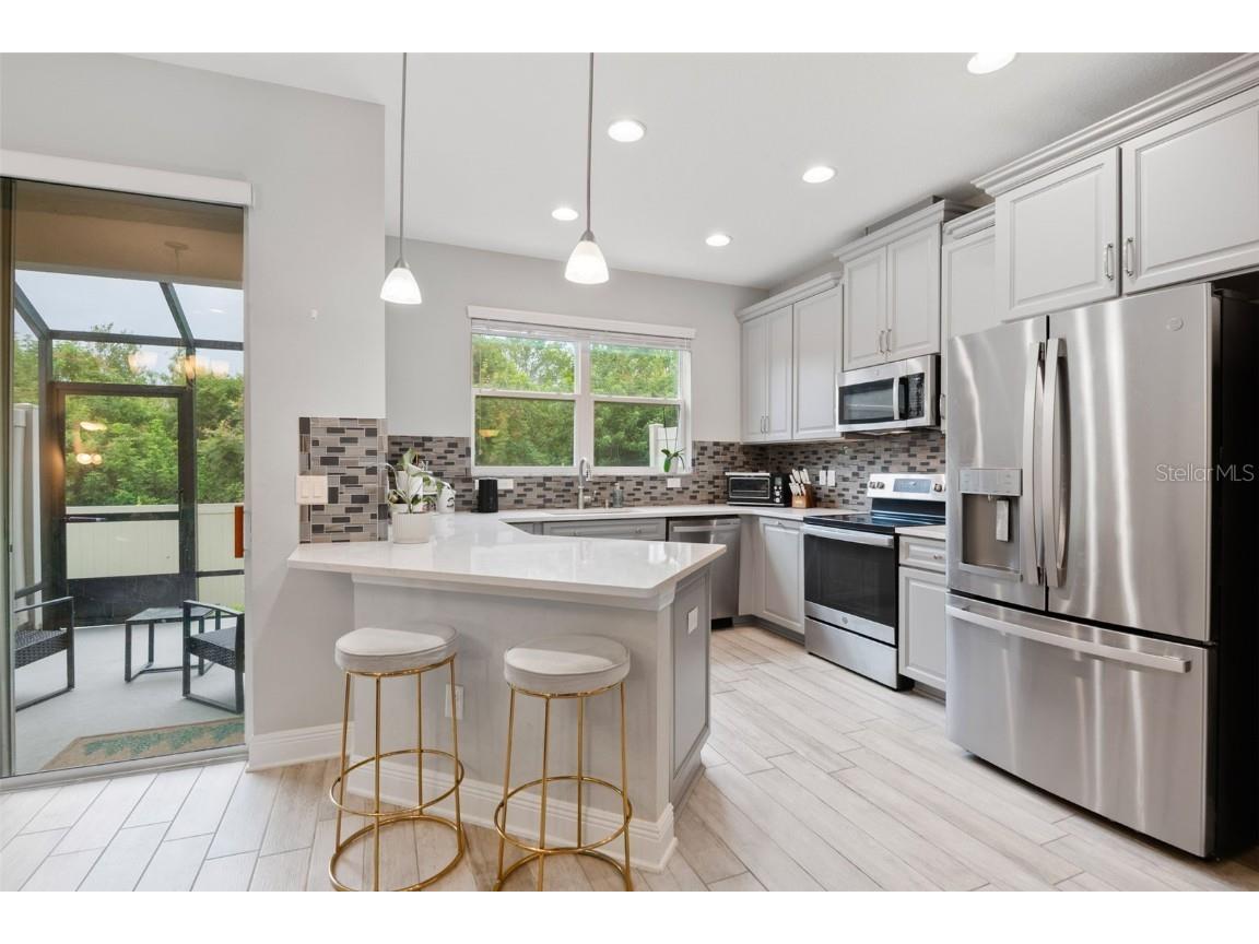 2427 Foggy Creek Circle Clearwater FL 33764 TB8425360 image10