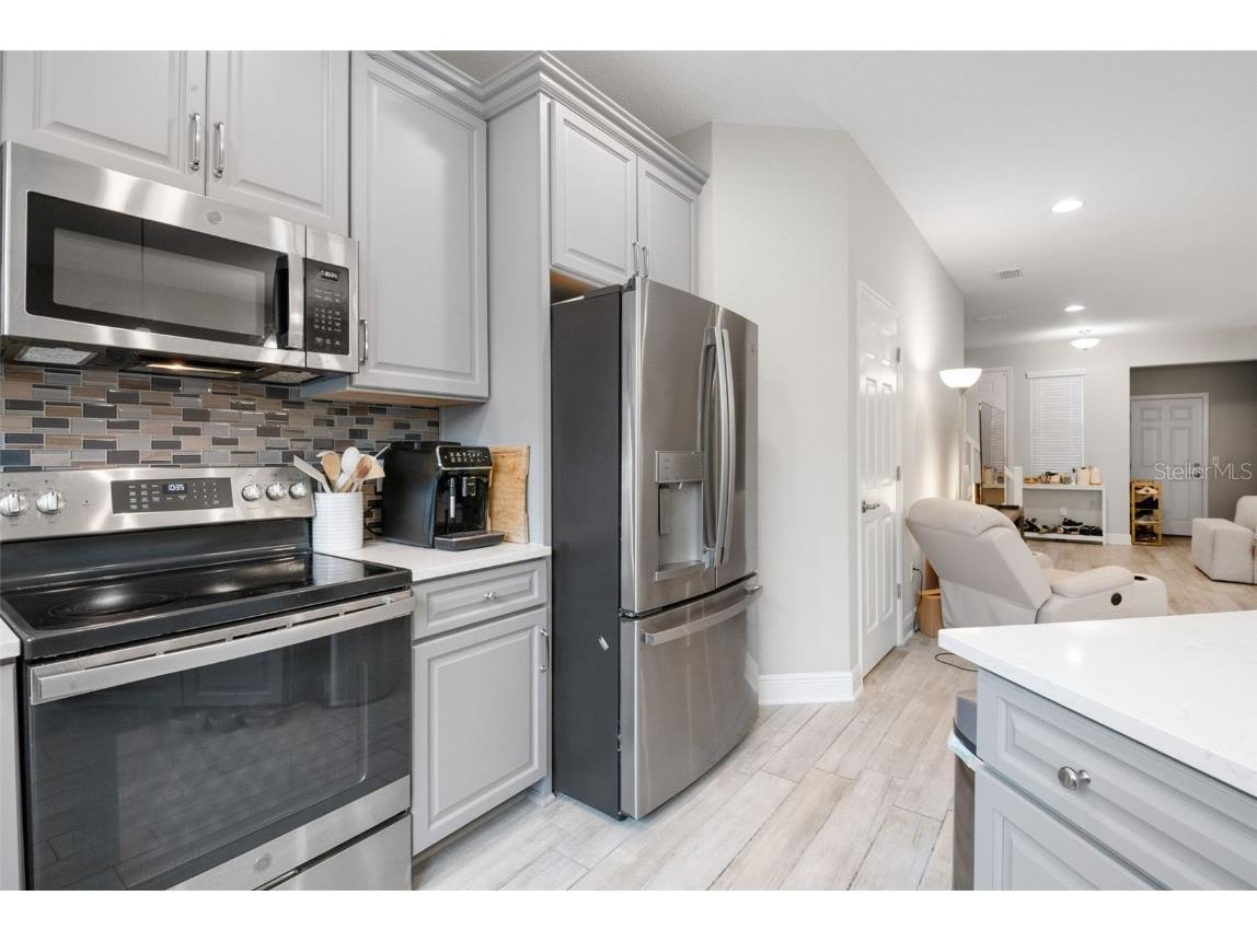 2427 Foggy Creek Circle Clearwater FL 33764 TB8425360 image12