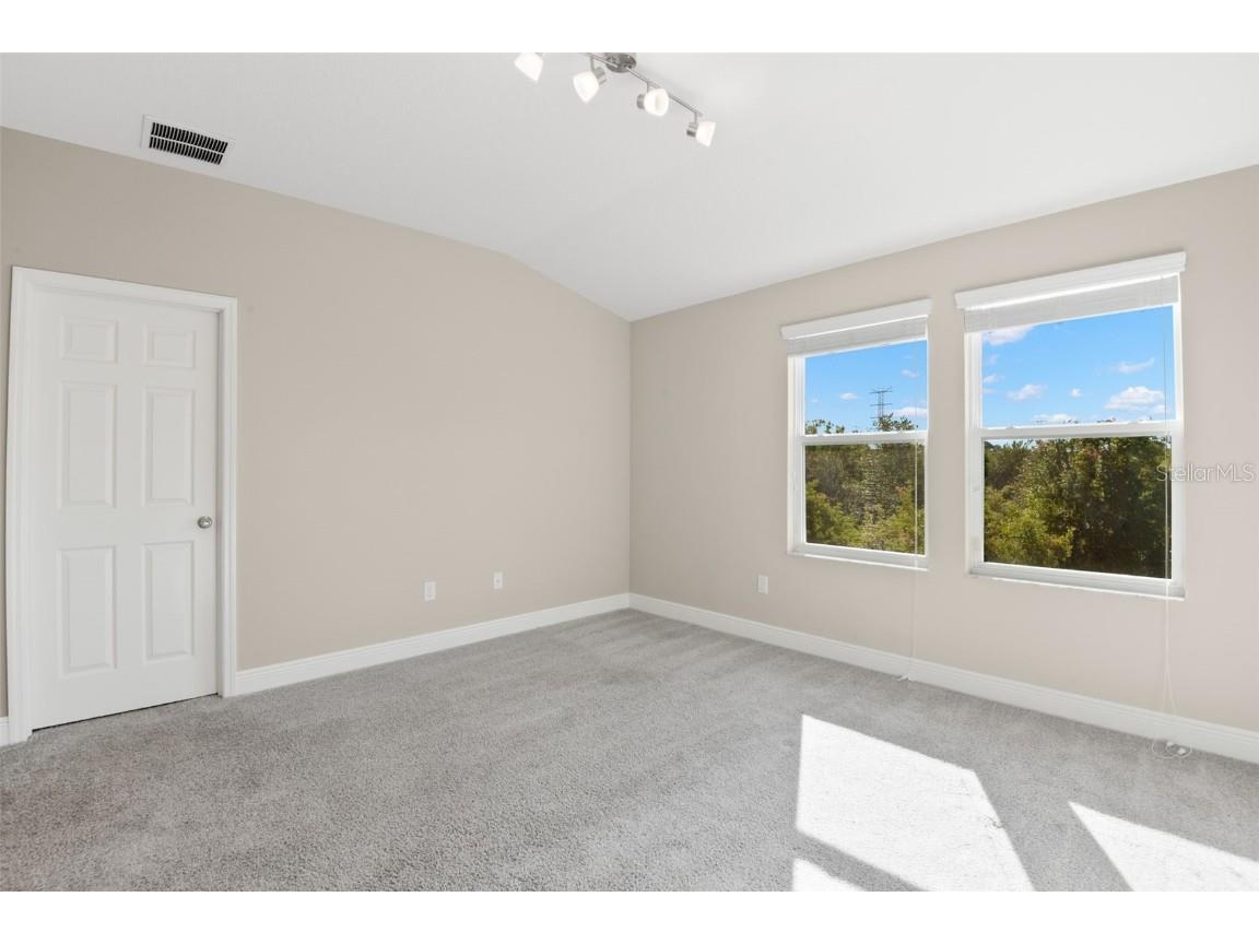 2427 Foggy Creek Circle Clearwater FL 33764 TB8425360 image38