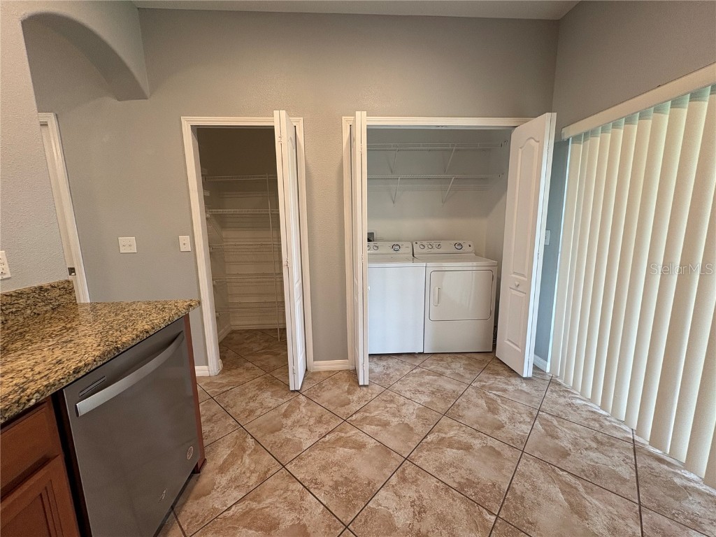 2427 Willimette Drive Wesley Chapel FL 33543 TB8454148 image5