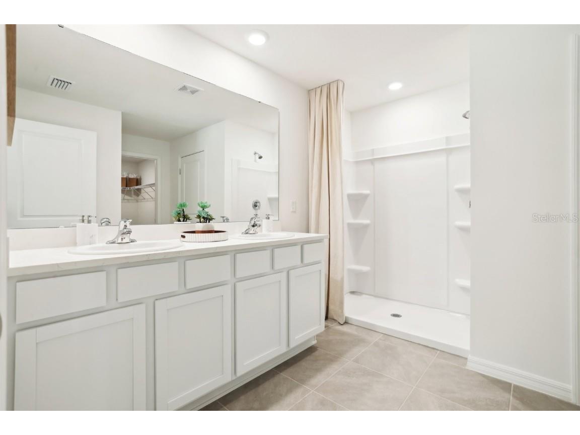 24271 NW 11th Place Newberry FL 32669 OM706178 image15