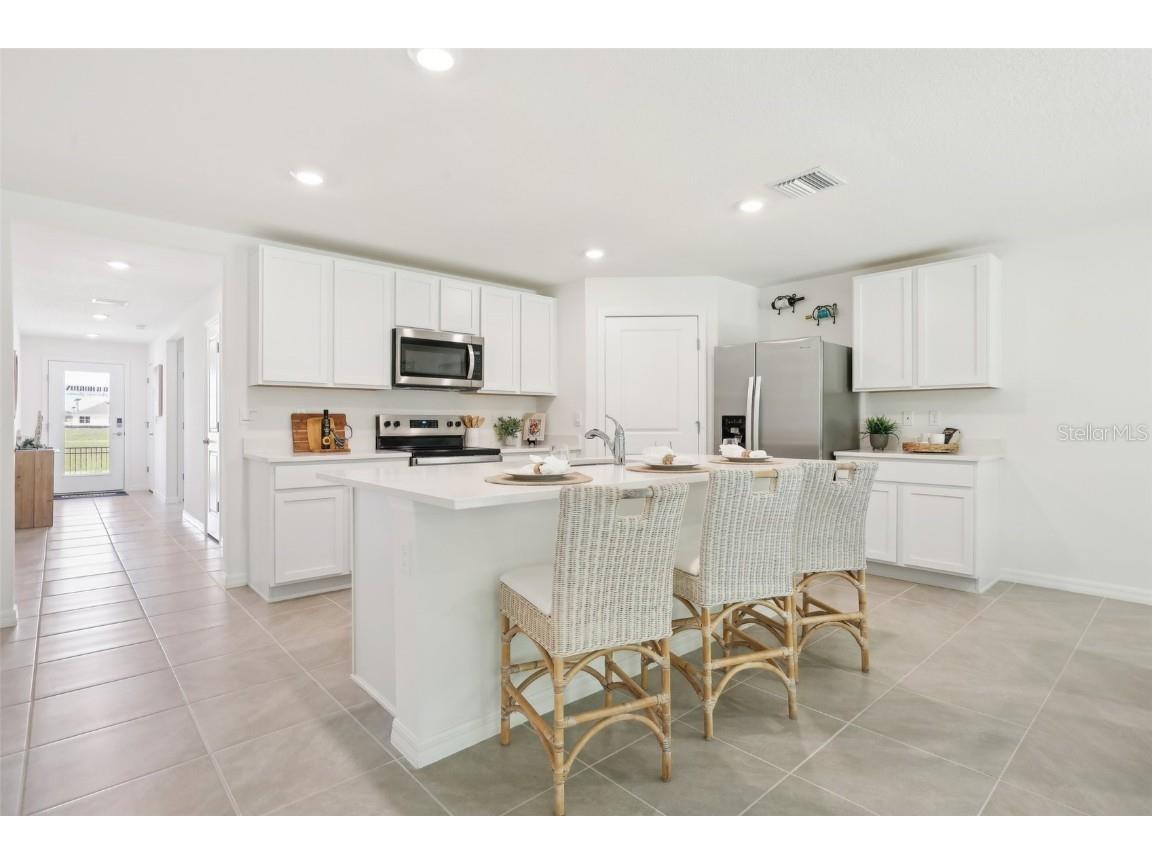 24271 NW 11th Place Newberry FL 32669 OM706178 image2