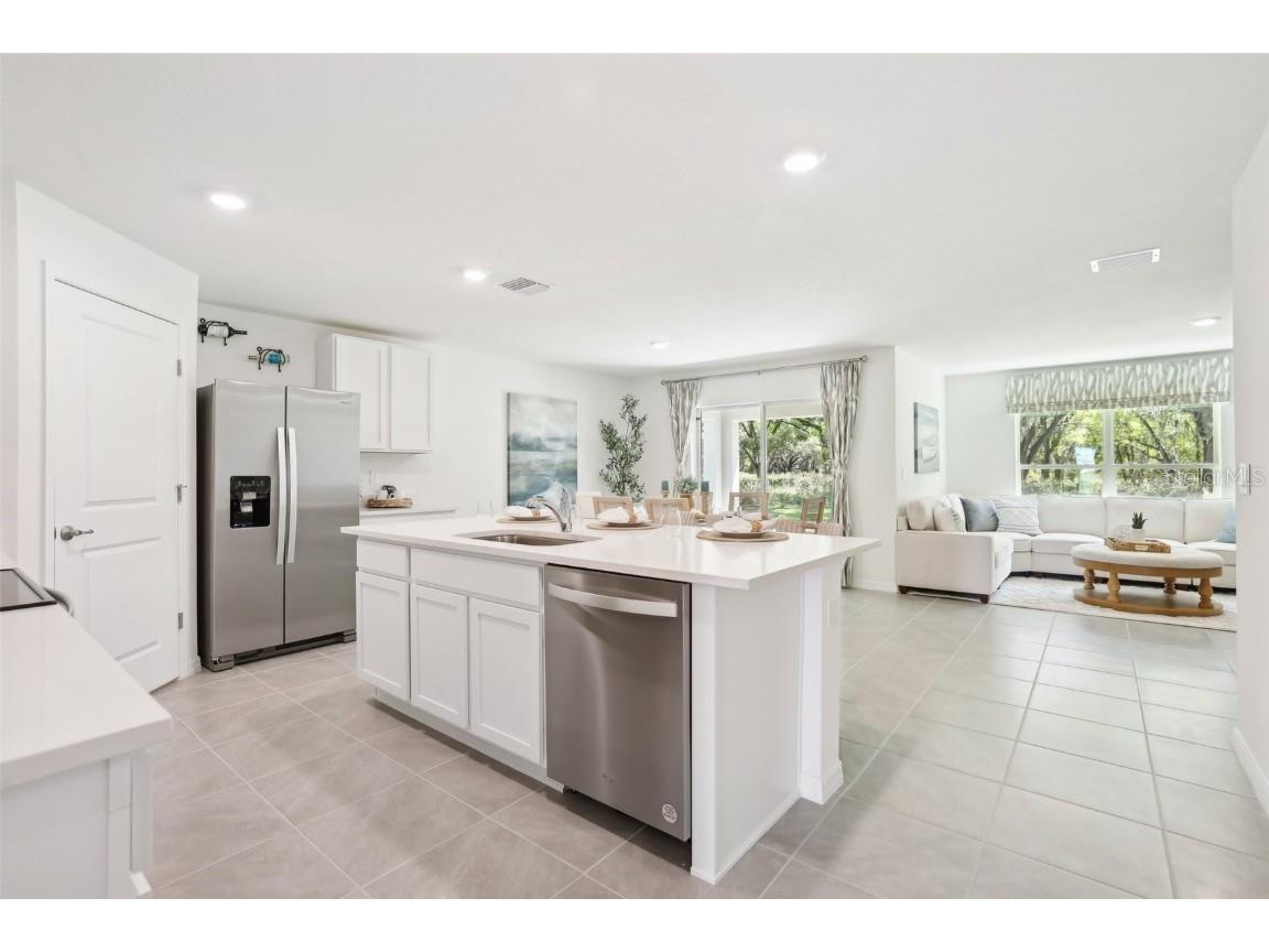 24271 NW 11th Place Newberry FL 32669 OM706178 image3