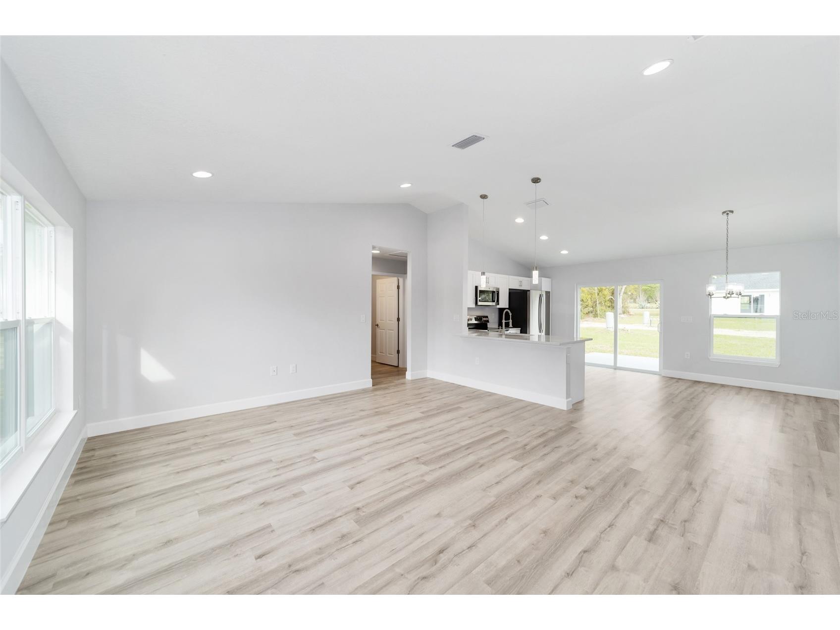 24272 NW Aspen Lane Dunnellon FL 34431 OM720835 image7