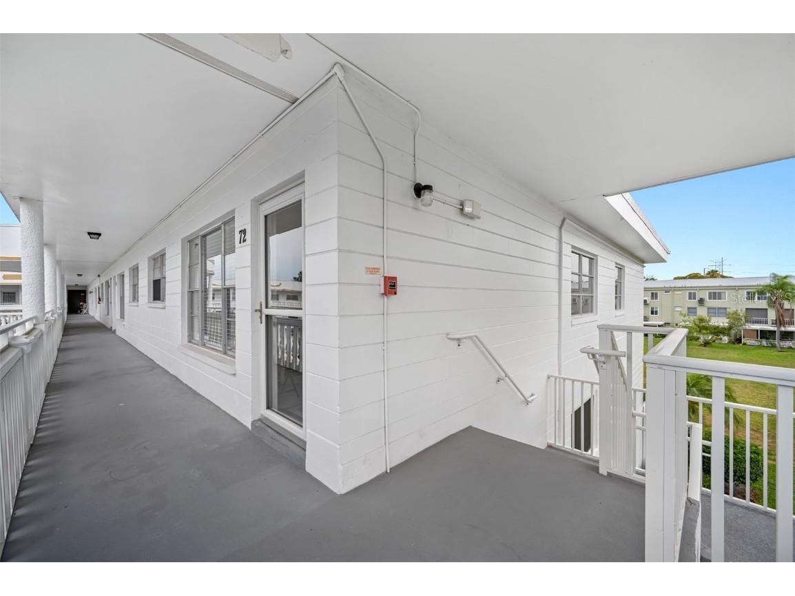 2428 Columbia Drive #72 Clearwater FL 33763 U8199133 image1