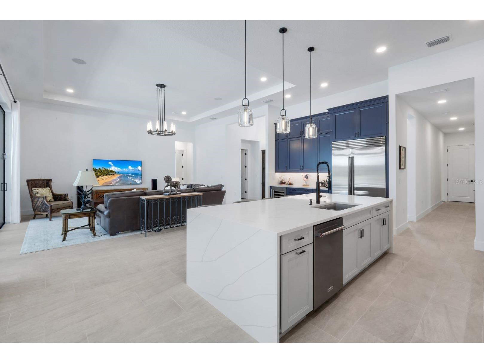2428 Waterfront Circle Sarasota FL 34240 A4699079 image20