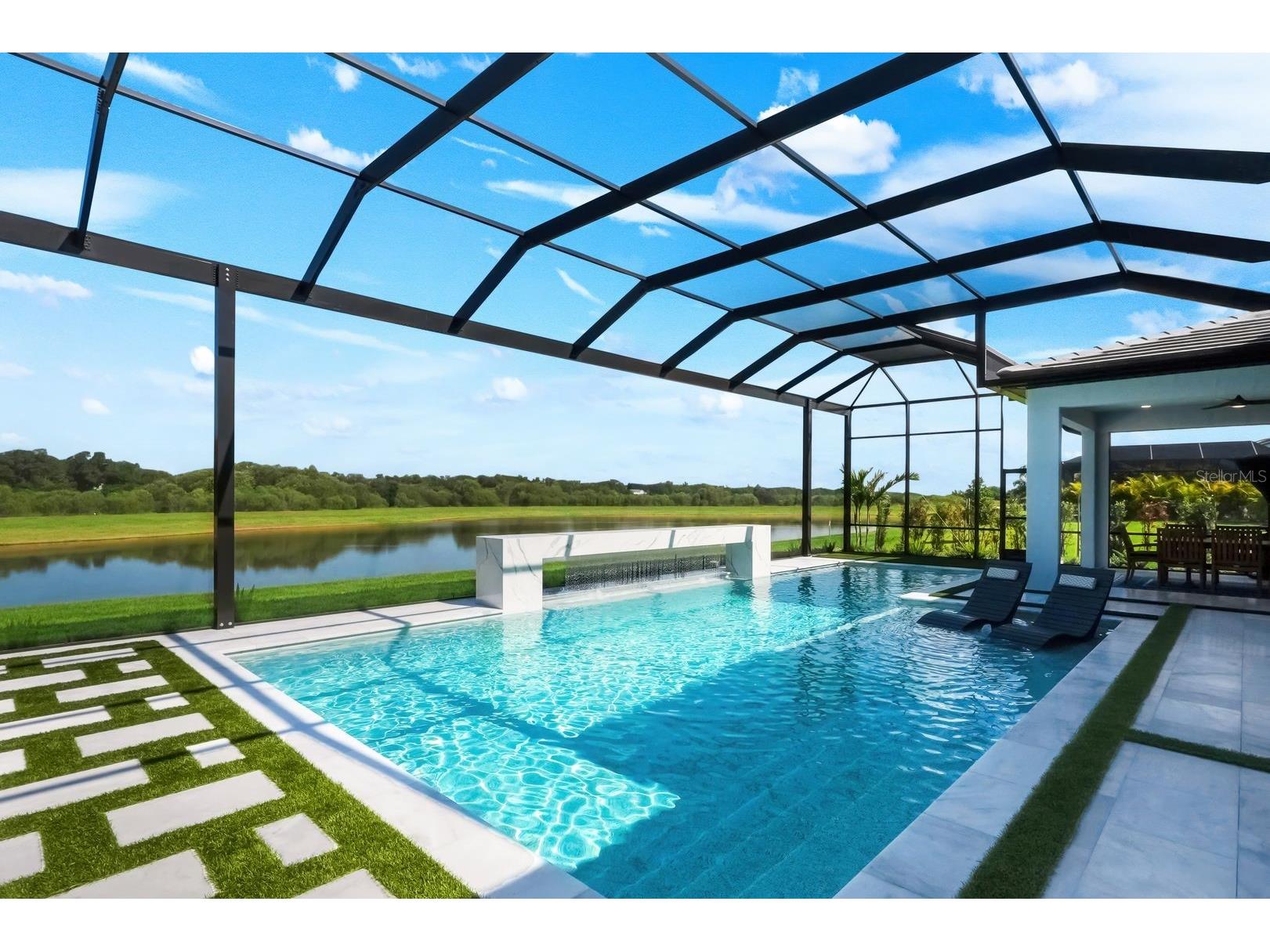 2428 Waterfront Circle Sarasota FL 34240 A4699079 image4