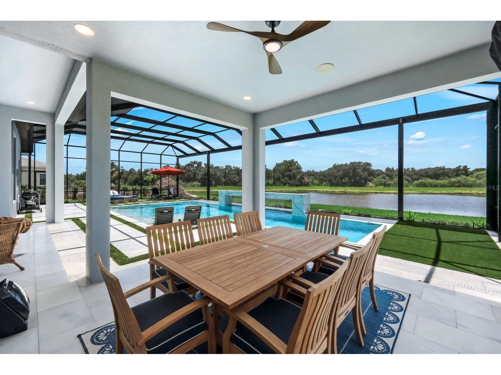 2428 Waterfront Circle Sarasota FL 34240 A4699079 image42