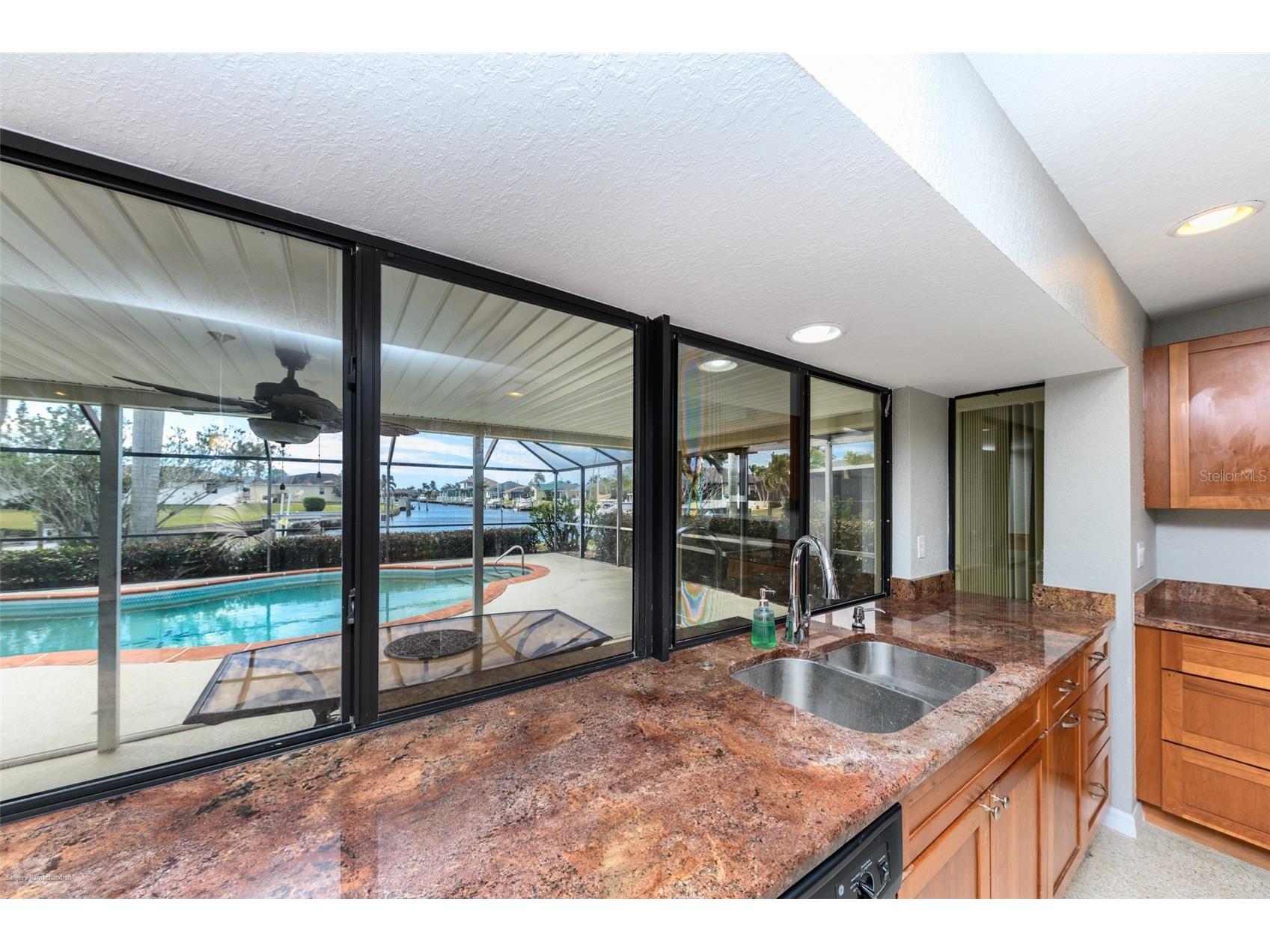 2429 Aqui Esta Dr Punta Gorda FL 33950 - WHITING COVE C7522841 image6