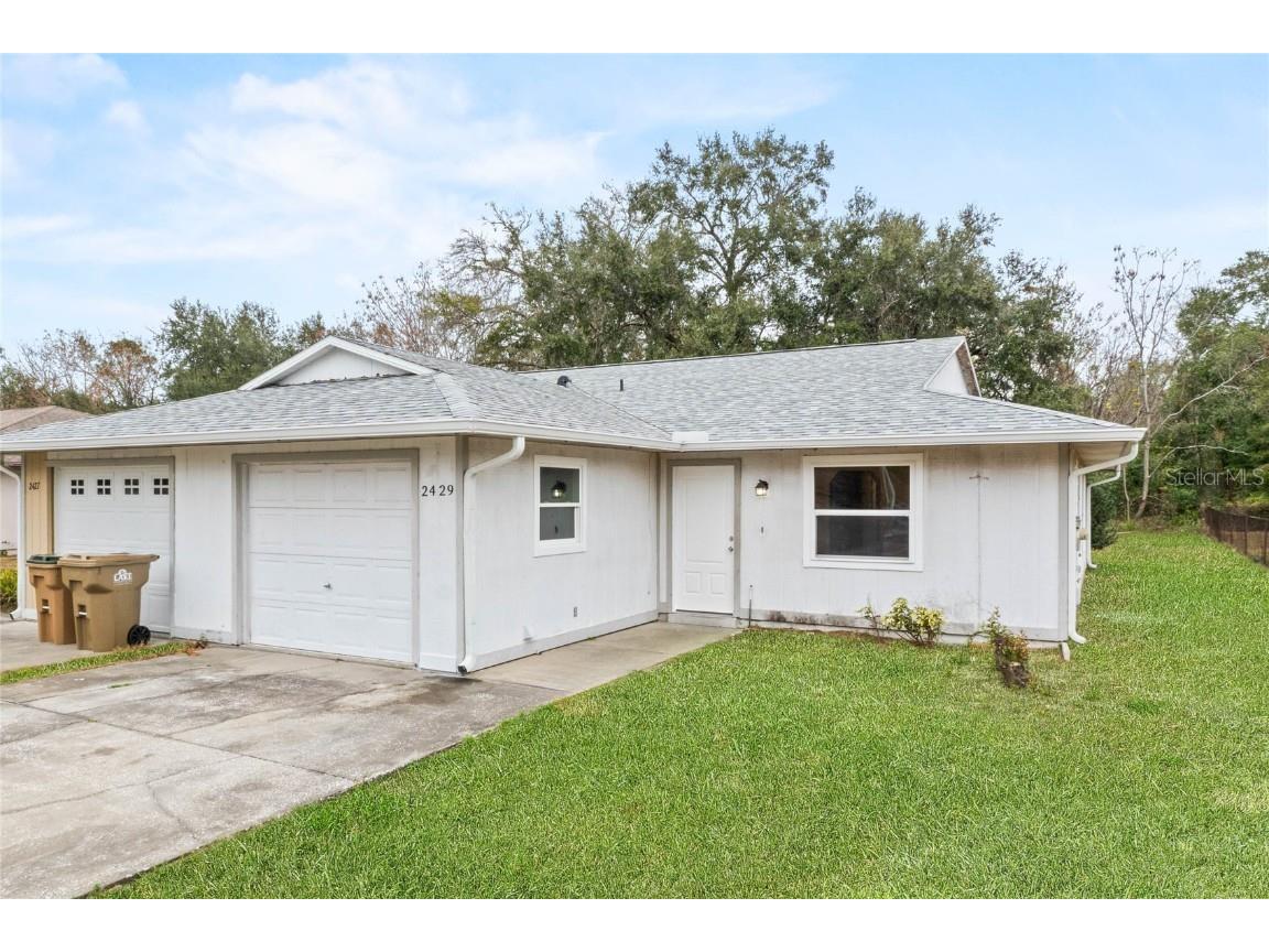 2429 Centennial Boulevard Leesburg FL 34748 G5091617 image1