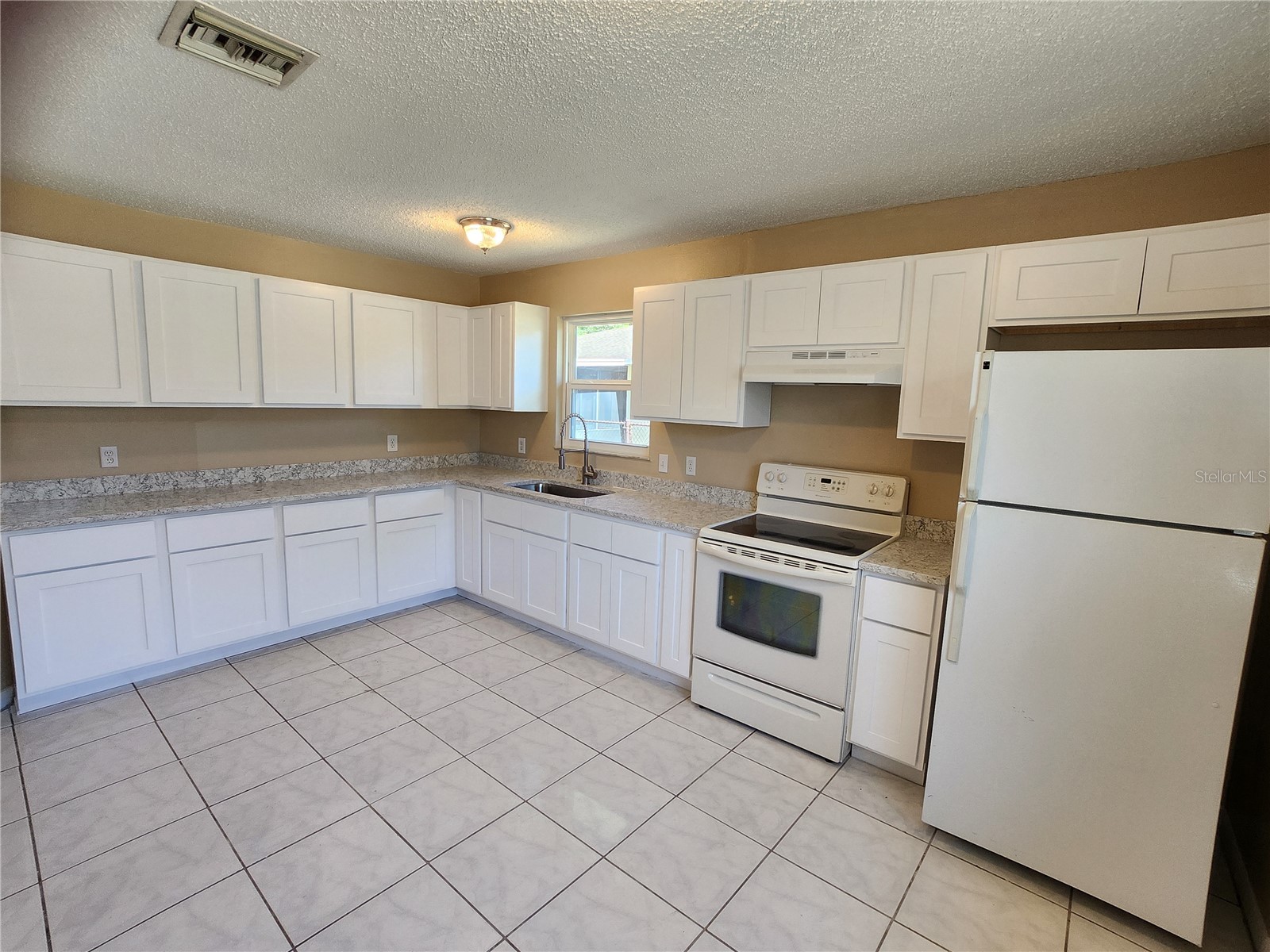 2429 Centennial Boulevard Leesburg FL 34748 O6408020 image4