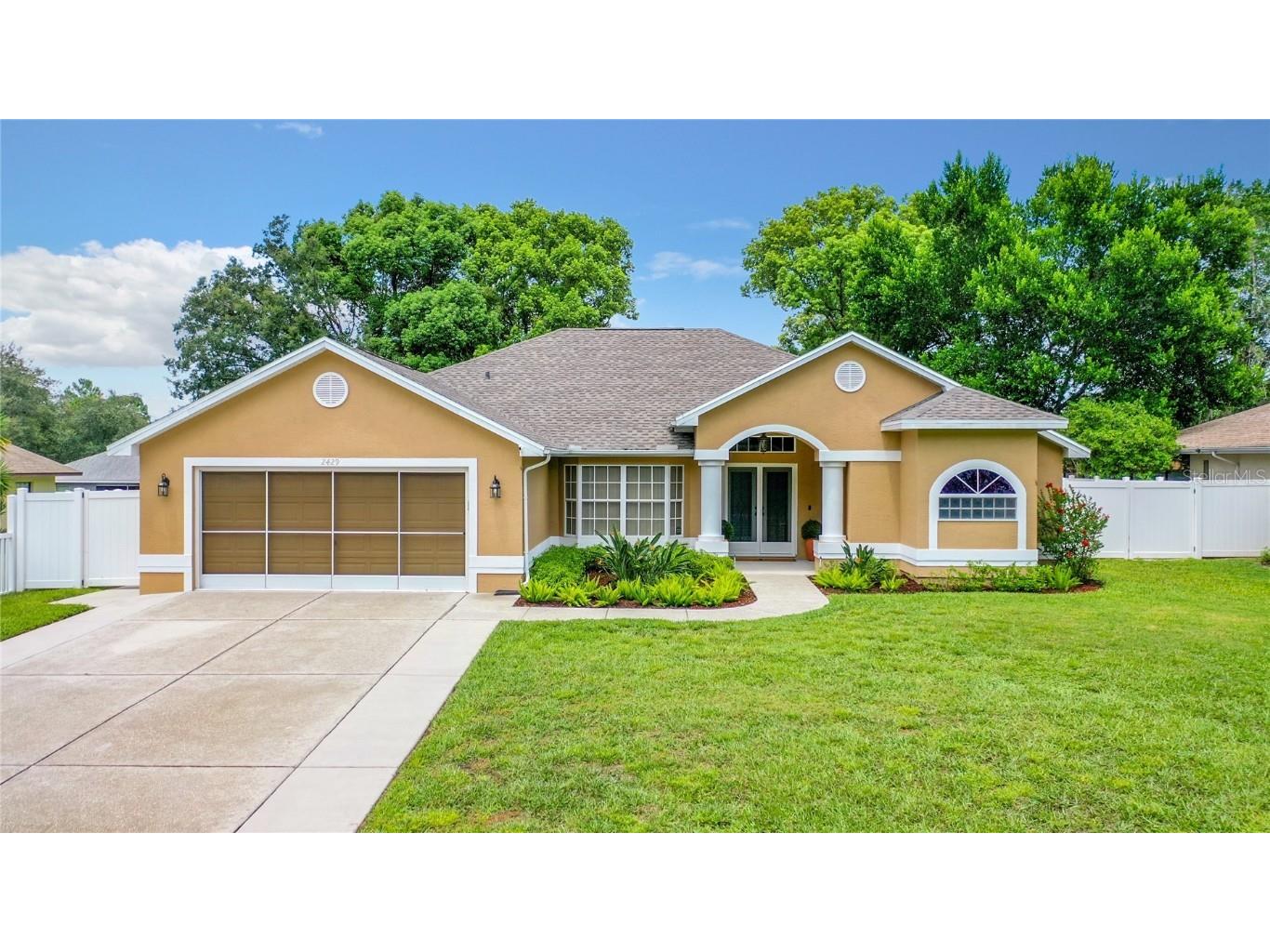 2429 Clewiston Street Spring Hill FL 34609 W7857371 image1