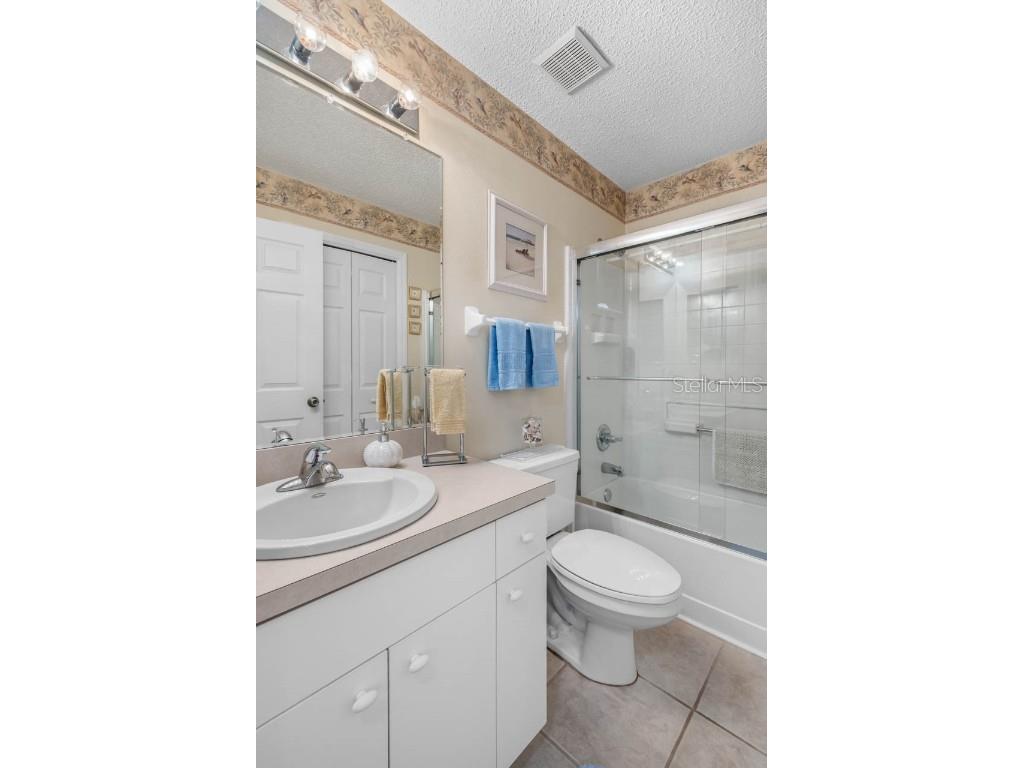 2429 New Haven Circle #64 Sun City Center FL 33573 TB8419720 image14