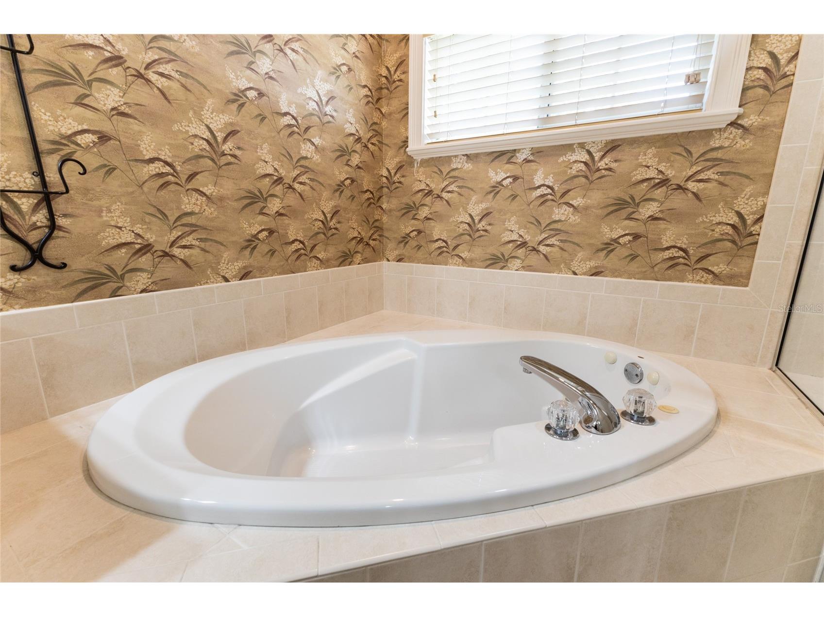 2429 NW 93rd Street Gainesville FL 32606 GC539307 image33