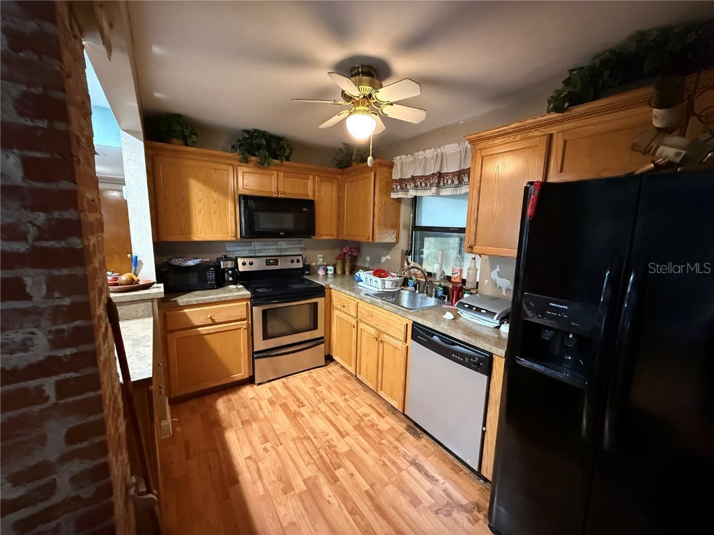 2429 S Elm Avenue Sanford FL 32771 V4945730 image4