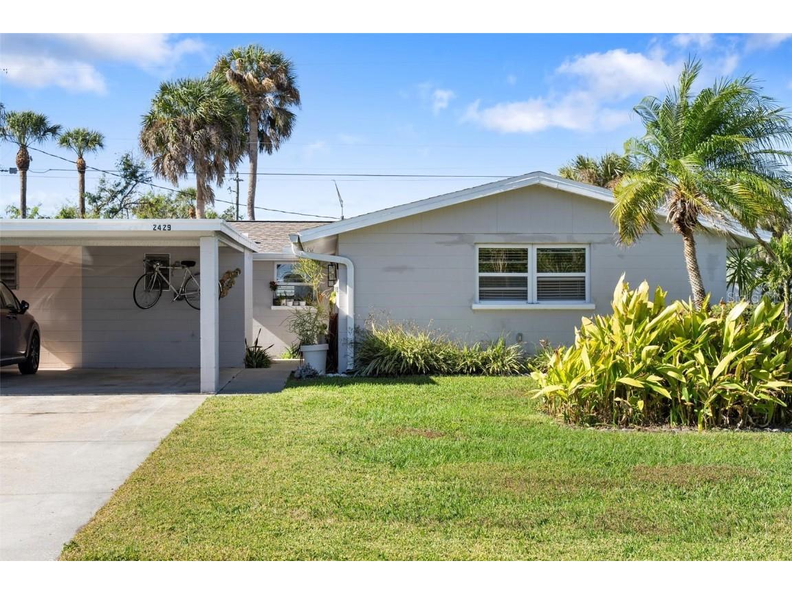 2429 Terry Lane Sarasota FL 34231 A4557103 image1