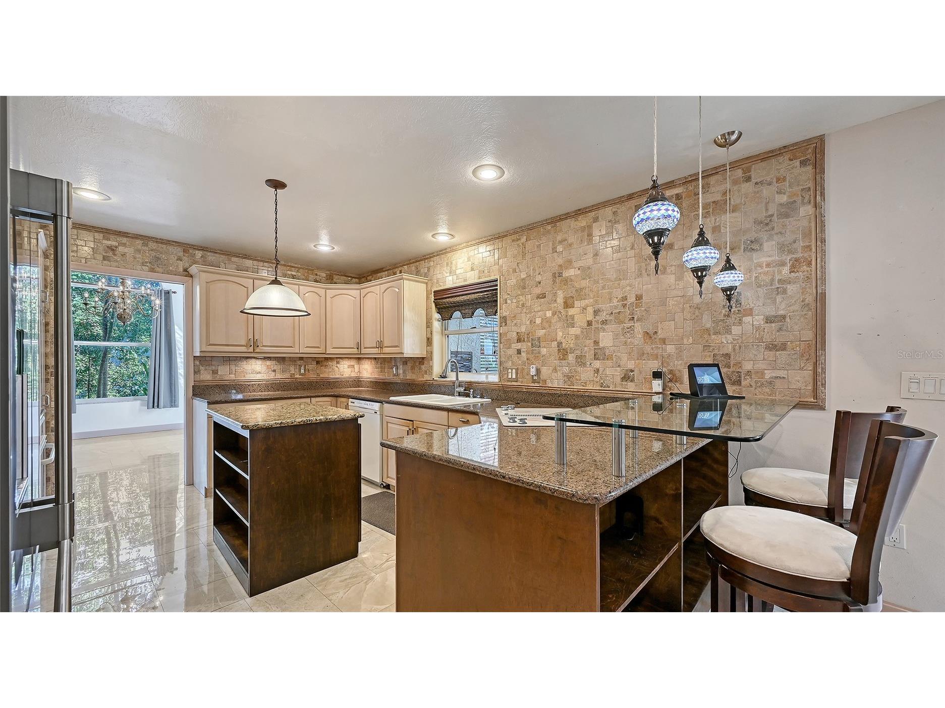 2429 Whippoorwill Circle Sarasota FL 34231 A4675587 image10
