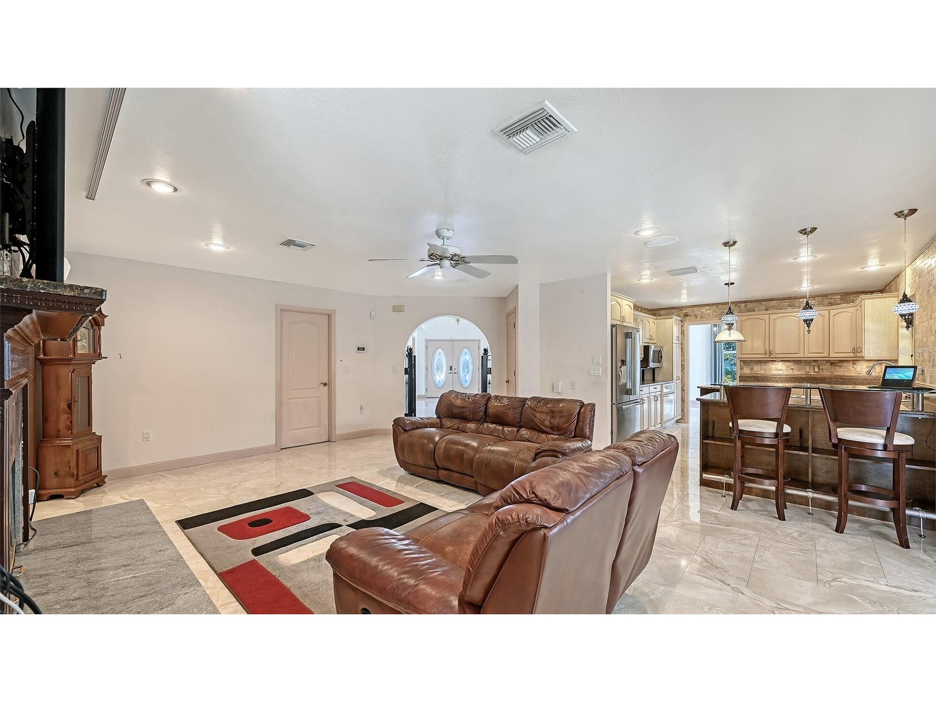 2429 Whippoorwill Circle Sarasota FL 34231 A4675587 image12
