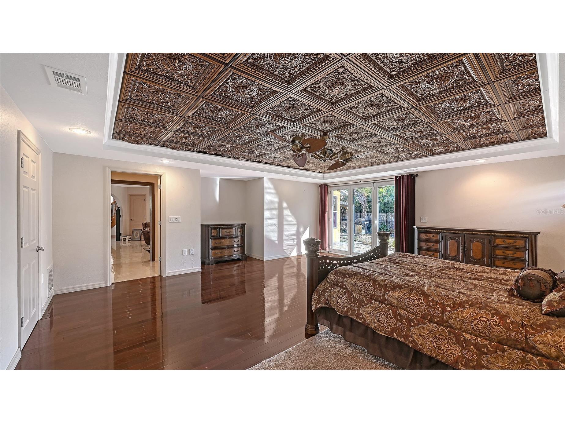 2429 Whippoorwill Circle Sarasota FL 34231 A4675587 image14
