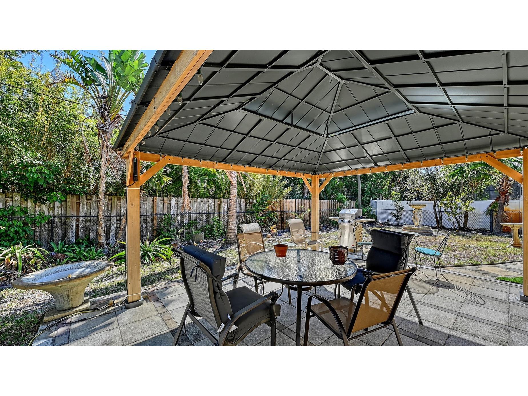 2429 Whippoorwill Circle Sarasota FL 34231 A4675587 image24
