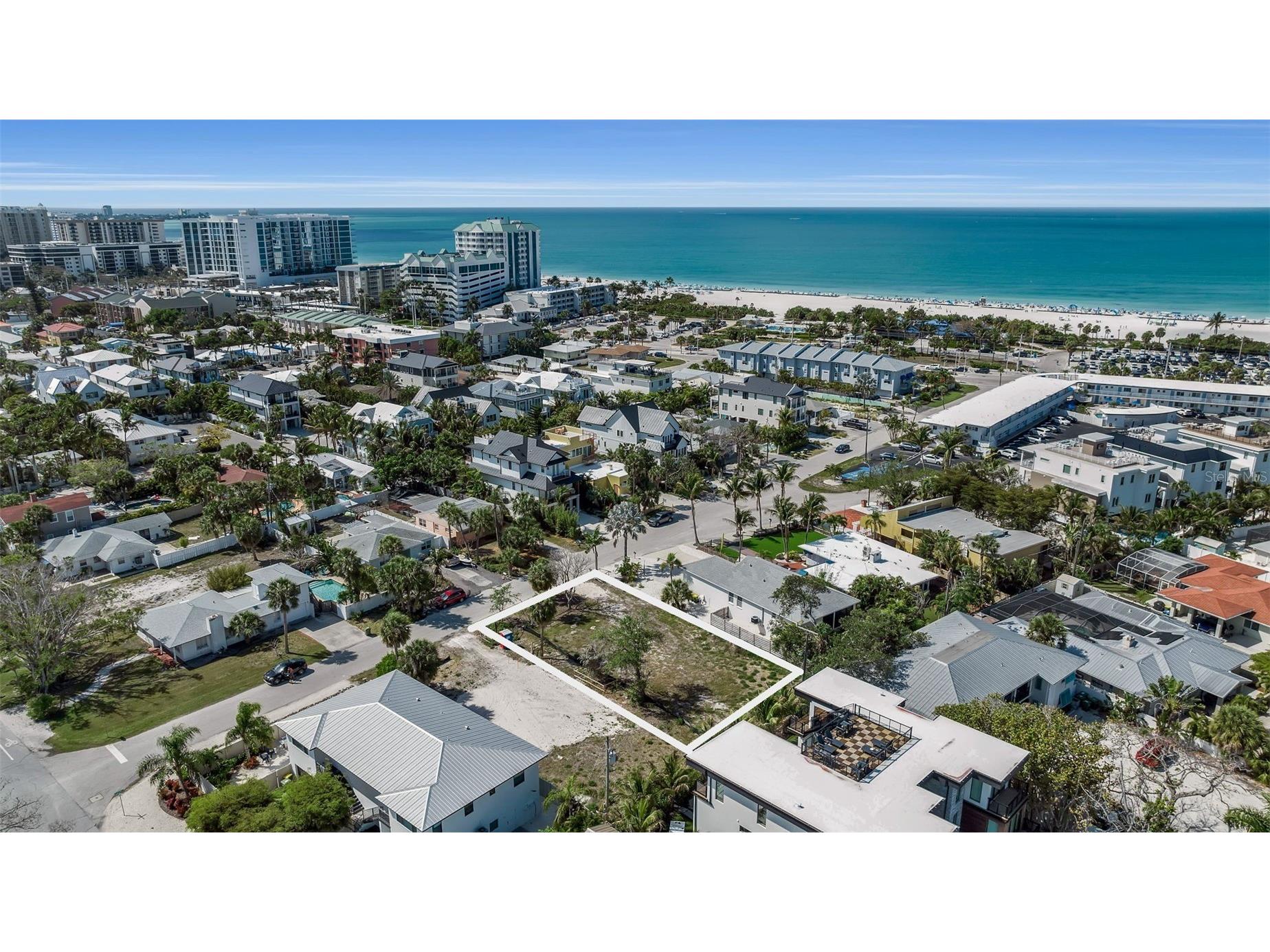 243 Coolidge Drive Sarasota FL 34236 A4688712 image1
