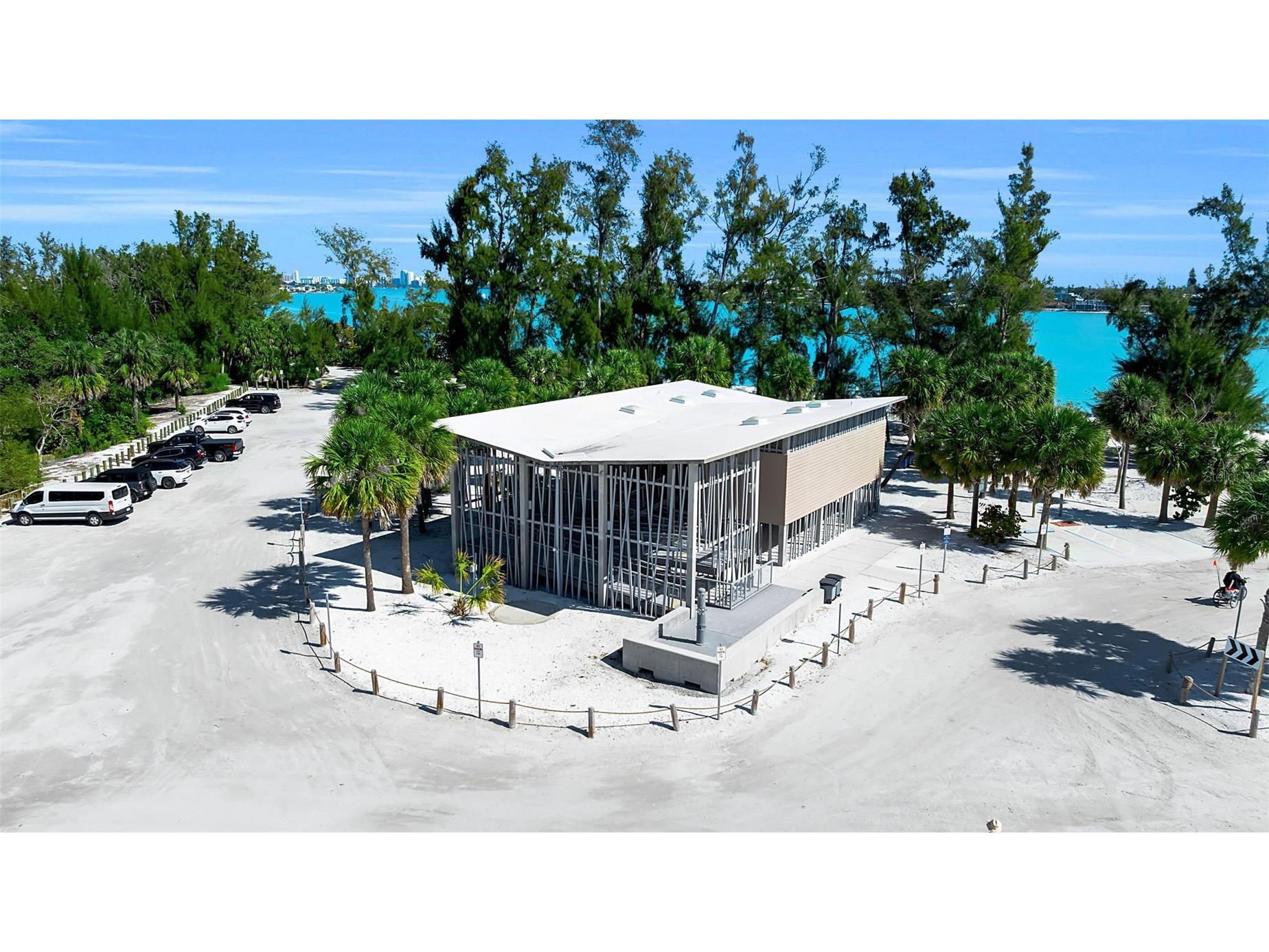 243 Coolidge Drive Sarasota FL 34236 A4688712 image21