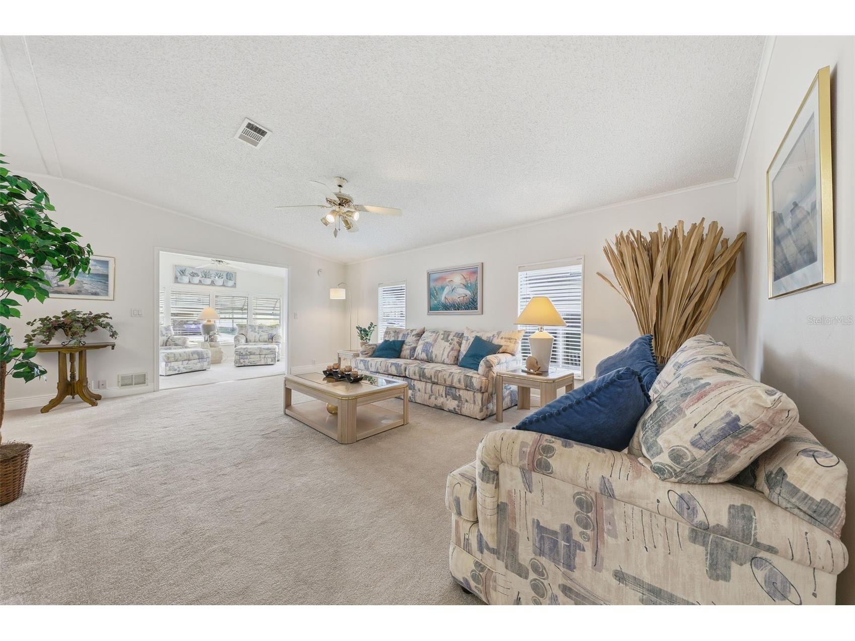 243 Douglas Park Avenue Davenport FL 33897 O6364212 image2