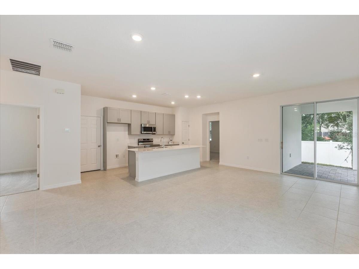 243 Fredericksburg Avenue Orange City FL 32763 O6397092 image2