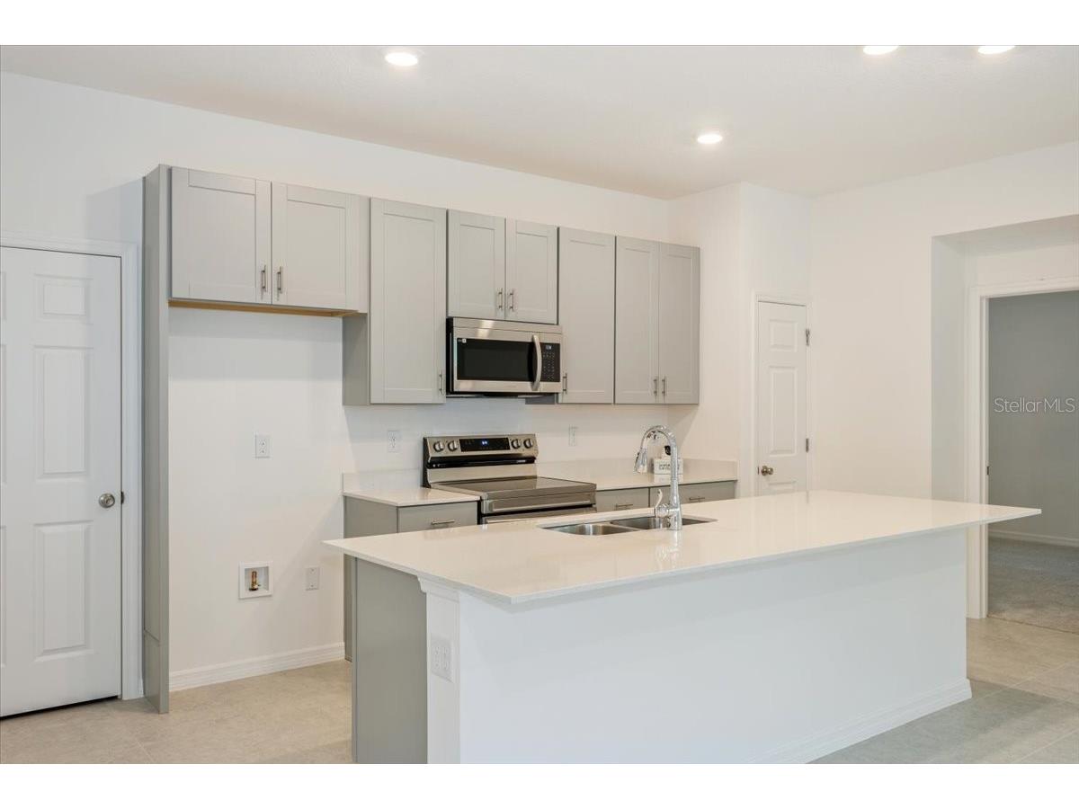 243 Fredericksburg Avenue Orange City FL 32763 O6397092 image4