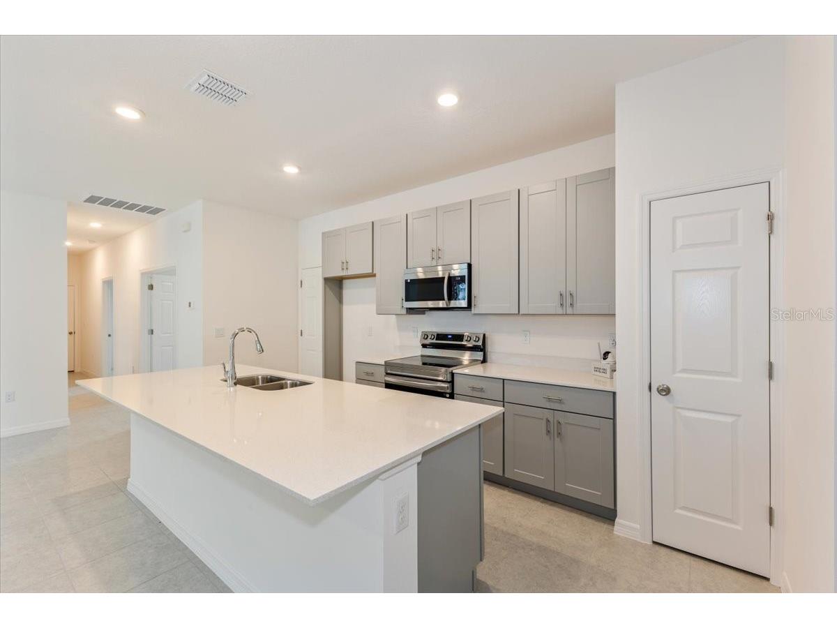 243 Fredericksburg Avenue Orange City FL 32763 O6397092 image6