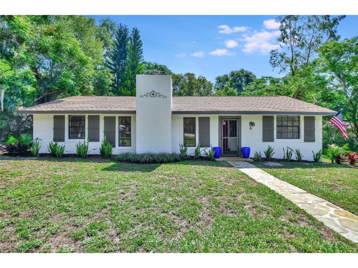 243 Lago Vista Street Debary FL 32713 V4930195 image1