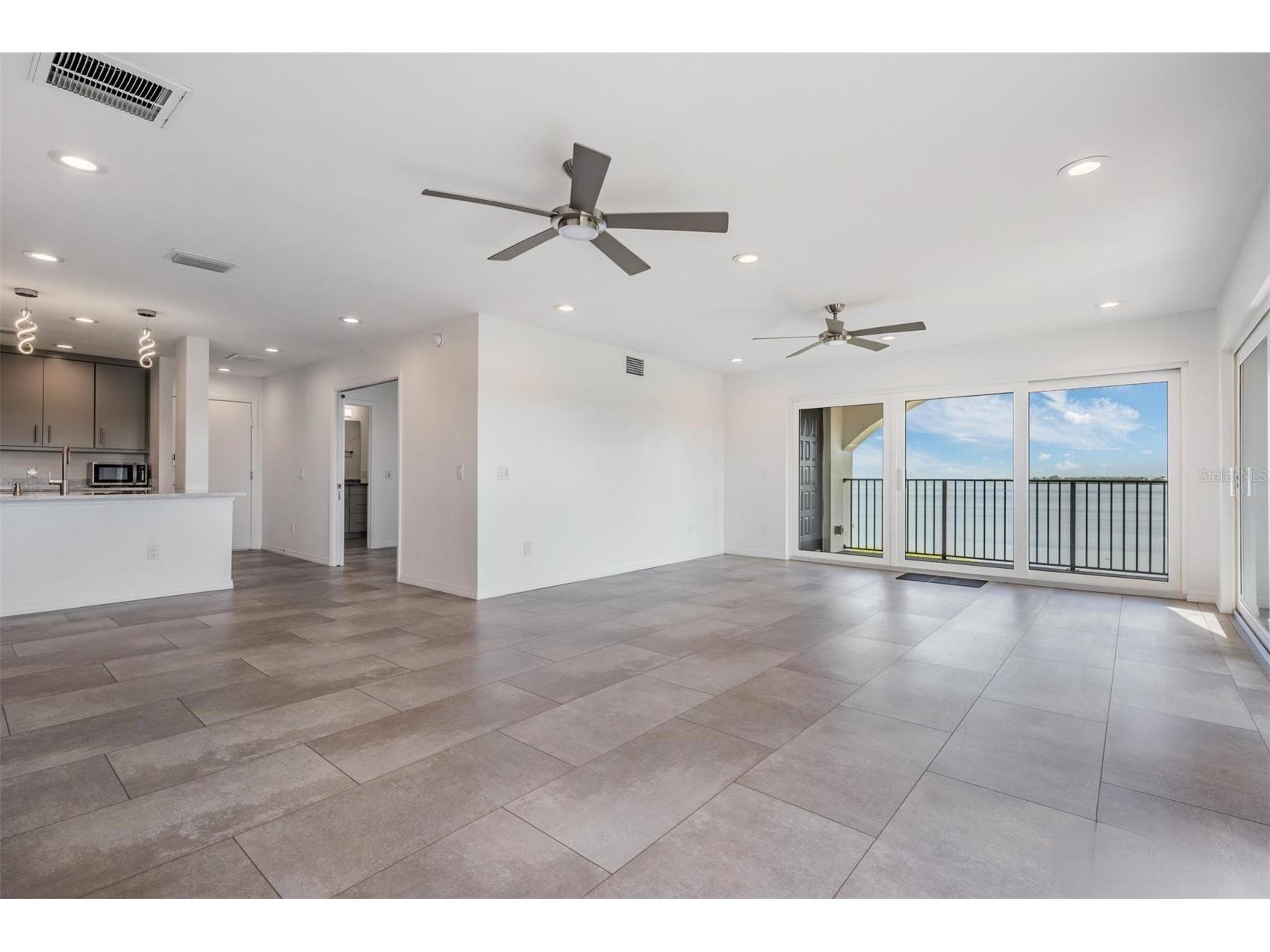 243 Mariner Drive #243 Tarpon Springs FL 34689 - GULF SNEAD CREEK W7887935 image5