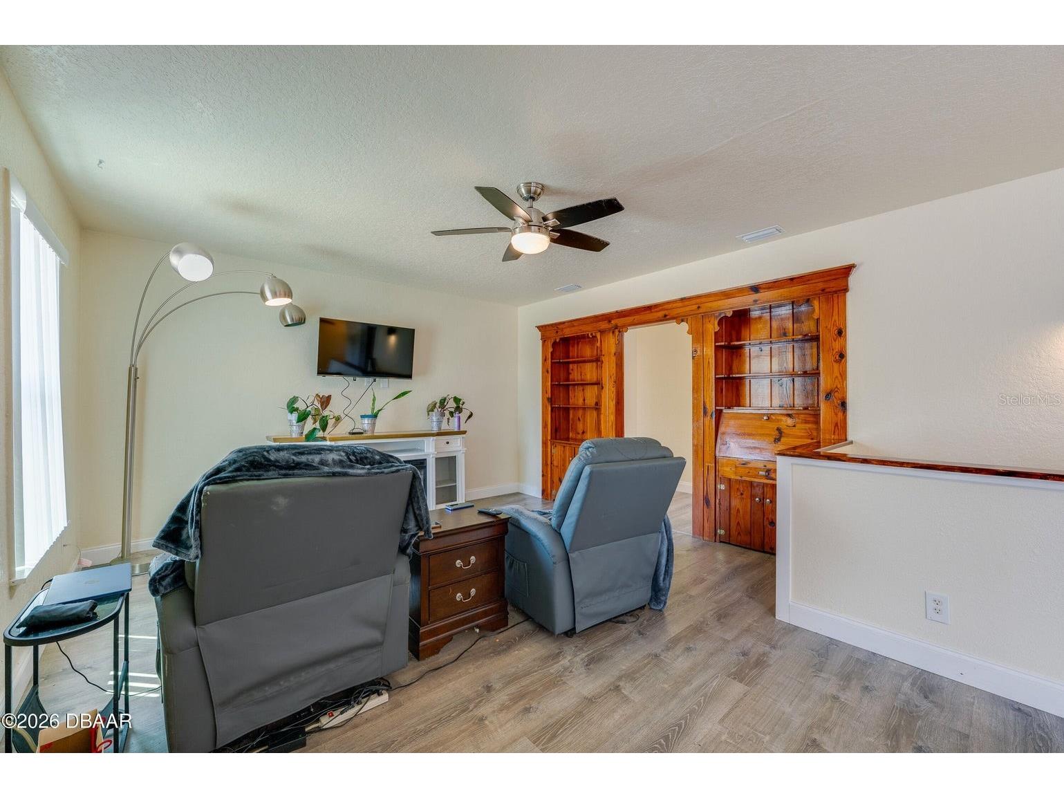 243 N Peninsula Drive Daytona Beach FL 32118 V4948909 image5