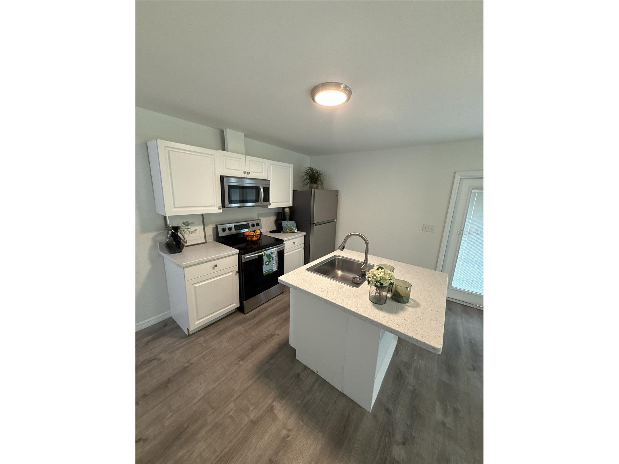 243 NE 4th Street Crystal River FL 34429 O6423489 image3