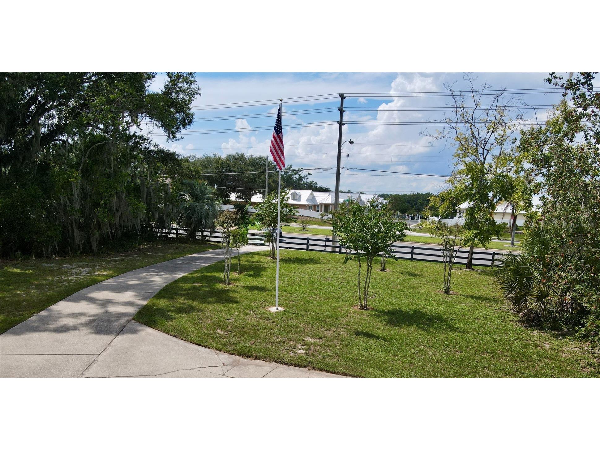 243 S Central Avenue Umatilla FL 32784 - LAKE UMATILLA G5107900 image5