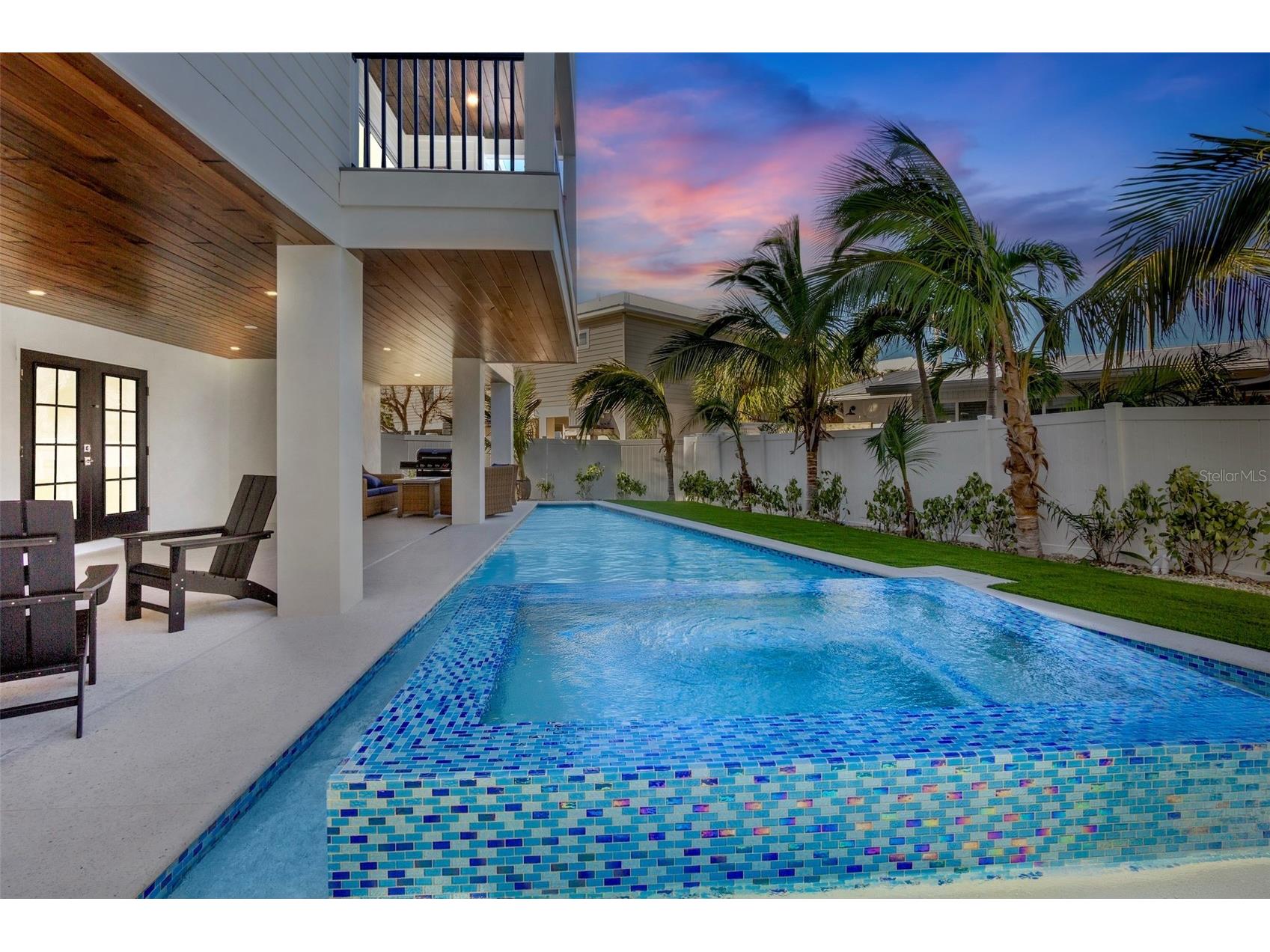 243 S Harbor Drive Holmes Beach FL 34217 A4684027 image3