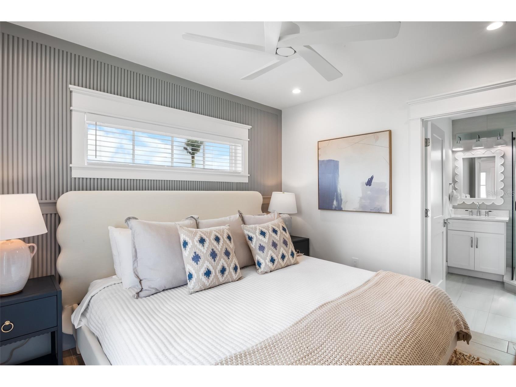 243 S Harbor Drive Holmes Beach FL 34217 A4684027 image32