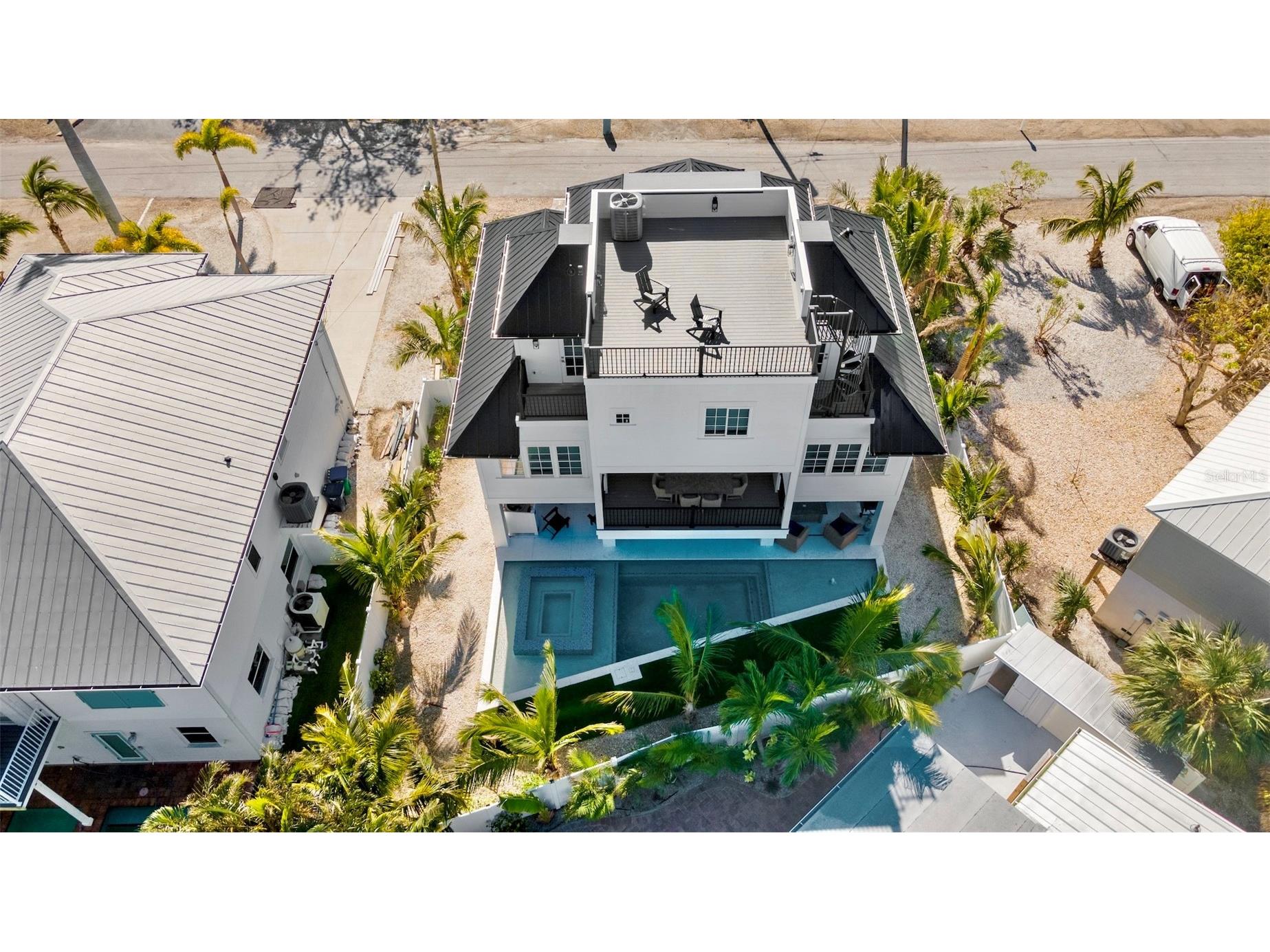 243 S Harbor Drive Holmes Beach FL 34217 A4684027 image46