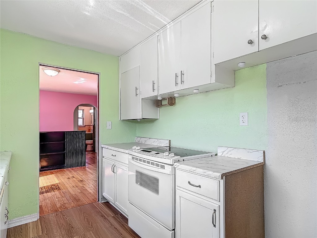 243 S Hull Avenue Deland FL 32720 V4941976 image13