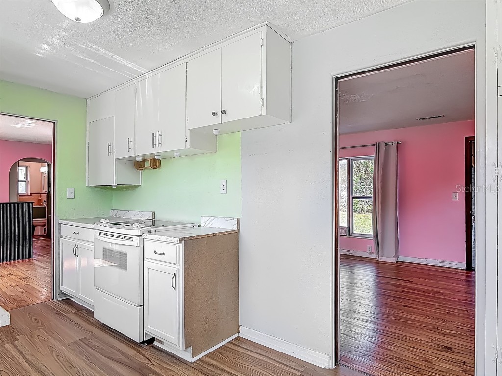 243 S Hull Avenue Deland FL 32720 V4941976 image15